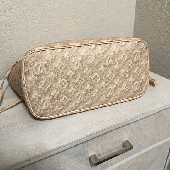 Louis Vuitton Neverfulll limited edition stardust collection - Picture 5 of 6